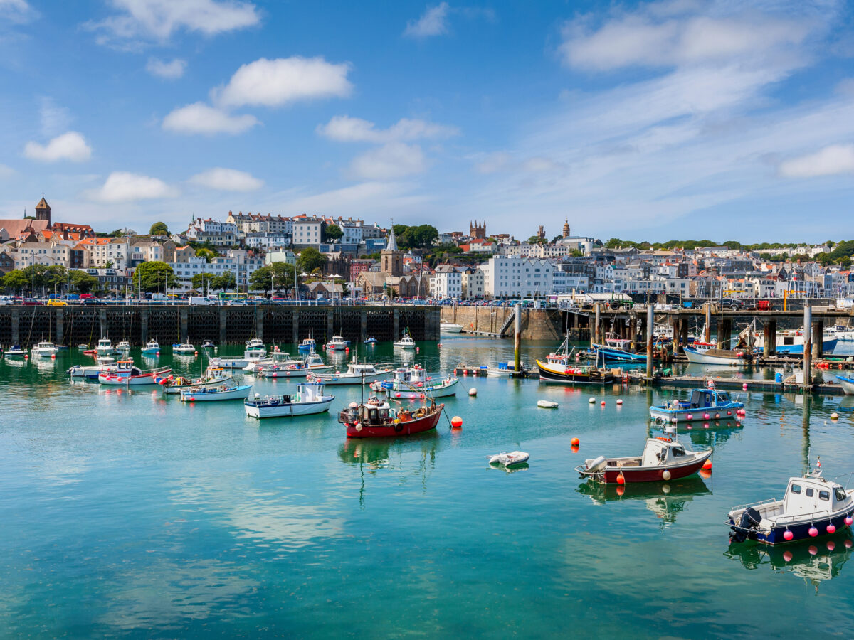 Seven Benefits of Guernsey’s Private Investment Fund (PIF)